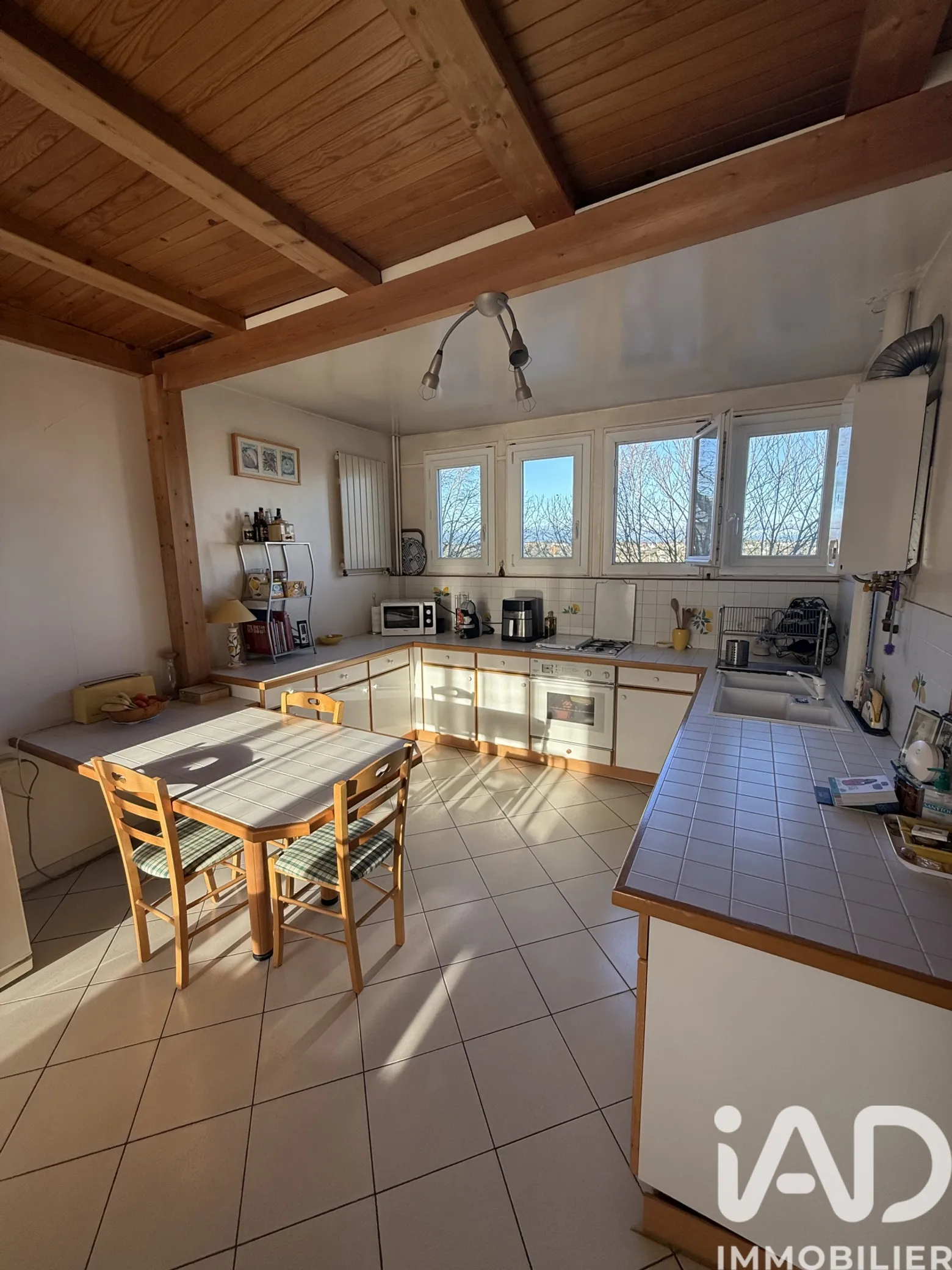 Vente appartement à La Rochette (77000) : appartement 4 pièces 74 m² — 2