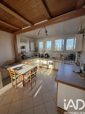 Apartment in La Rochette (77000)