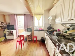 Apartment in Pantin (93500)