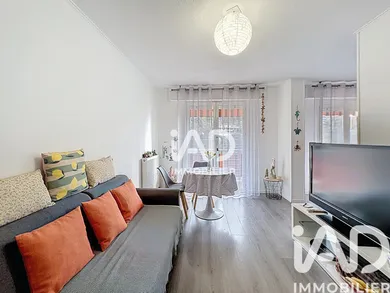 Apartment in Menton (06500)