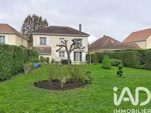 House in Saint-Pierre-du-Perray (91280)