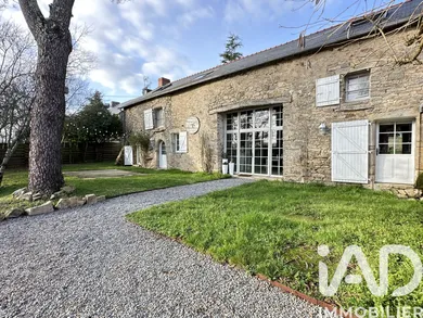 Longere in Saint-Étienne-de-Montluc (44360)