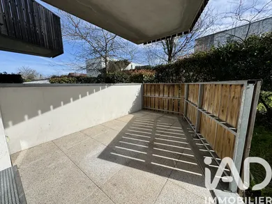 Apartment in Bègles (33130)