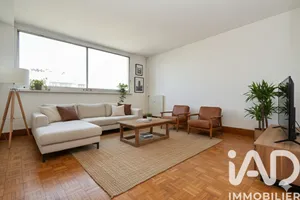 Apartment in Le Blanc-Mesnil (93150)