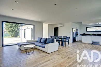 House in Cissac-Médoc (33250)