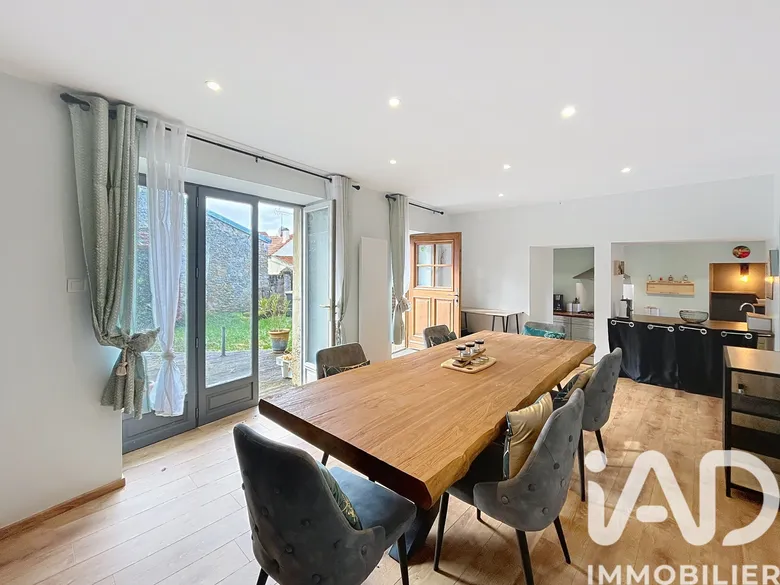 Maison 6 pièces 146 m² · à Étaule · 145,8 m² · 189 000 €