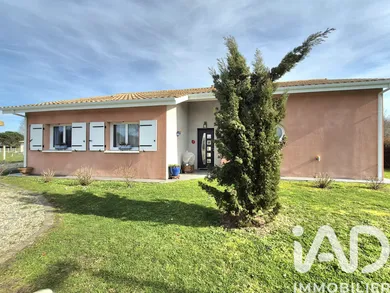 House in GRAYAN-ET-L’HÔPITAL (33590)