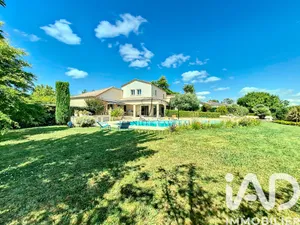 Maison d'architecte à Tresses (33370)