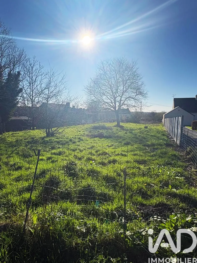 Terrain à bâtir à Bains-sur-Oust (35600) · 68 000 €