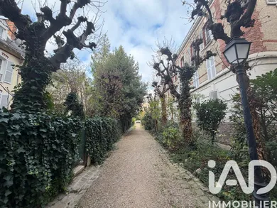 Apartment in Maisons-Alfort (94700)