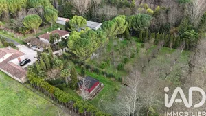 Domain in Val-de-Cognac (16370)