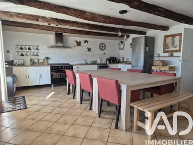 Maison de campagne à Chaunay (86510)