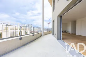 Duplex à Bordeaux (33800)