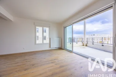 Duplex in Bordeaux (33800)