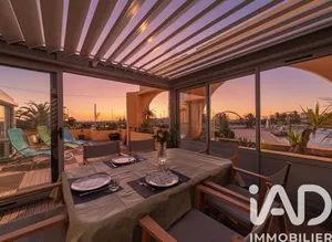 Apartment in Sète (34200)