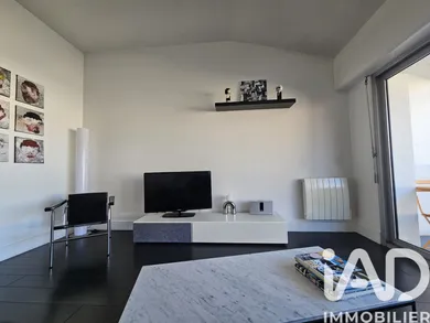 Apartment in La Rochelle (17000)