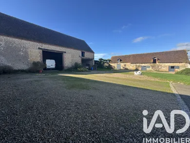 Farm in Cloyes-les-Trois-Rivières (28220)