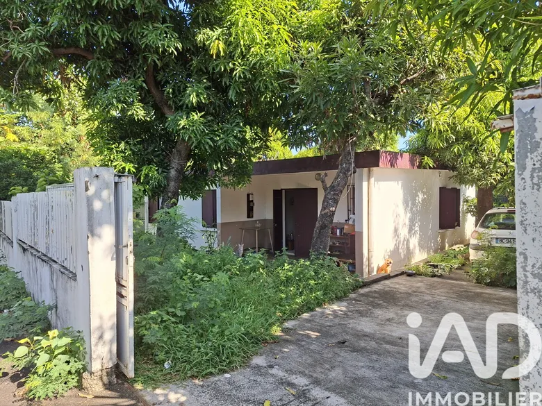 Maison 4 pièces 76 m² · à Saint-Denis · 76 m² · 299 000 €