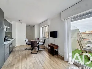 Apartment in Arcachon (33120)