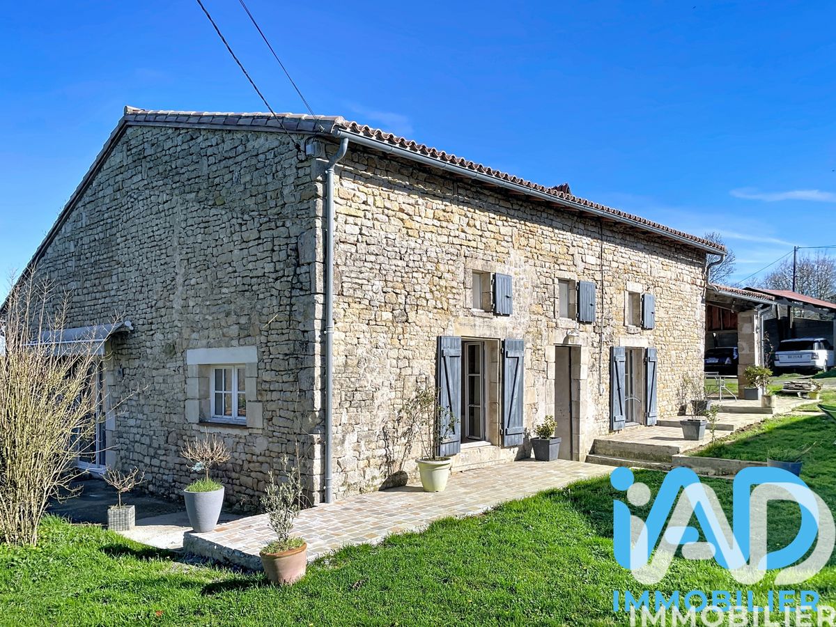 maison à Ardin