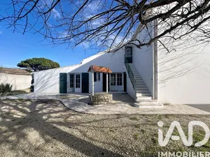 House in La Couarde-sur-Mer (17670)