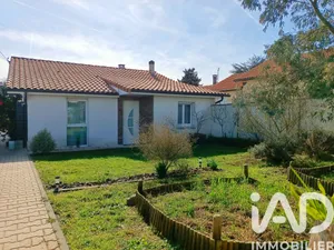 Maison à Ambarès-et-Lagrave (33440)
