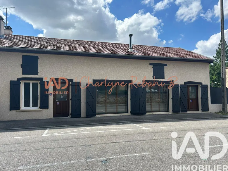 Maison 7 pièces 239 m² · à La Côte-Saint-André · 239 m² · 289 000 €