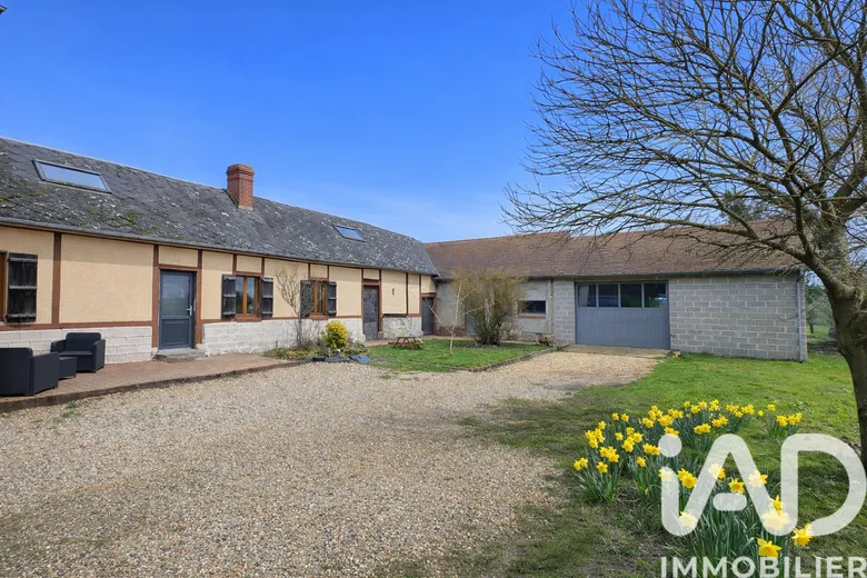 Maison 4 pièces 127 m² · à Forges-les-Eaux · 127 m² · 198 500 €