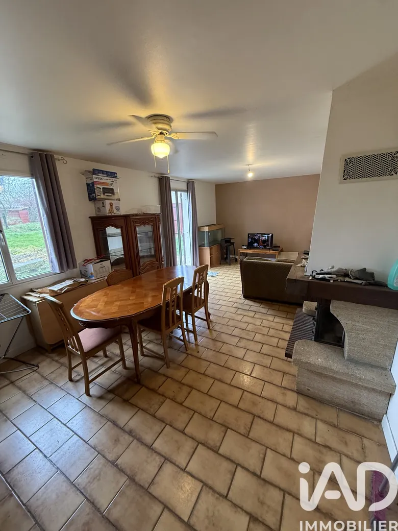 Maison 4 pièces 89 m² · à Les Vallées de la Vanne · 89 m² · 137 000 €