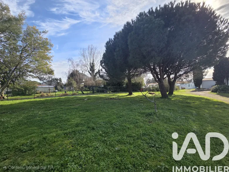 Terrain 500 m² · au Château-d'Oléron · 77 000 €