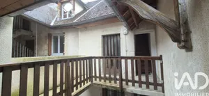 Appartement à Lons-le-Saunier (39000)