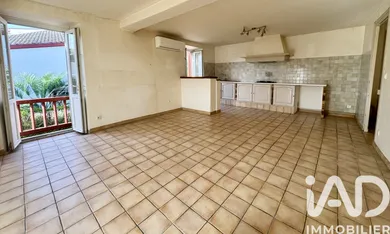 Apartment in Urrugne (64122)