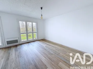Apartment in Provins (77160)