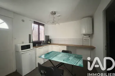 Immeuble à Fontenay-sous-Bois (94120)