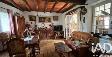 Longere in Montlieu-la-Garde (17210)