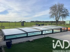 Park home in Saint-Romain-de-Benet (17600)