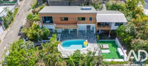 Building in Saint-Leu (97424)