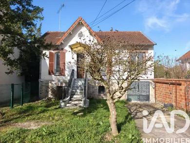 Maison traditionnelle à Chelles (77500)