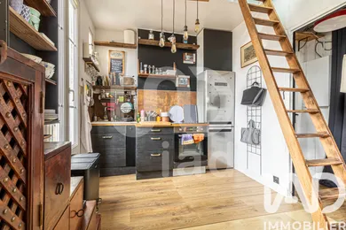 Apartment in Montrouge (92120)