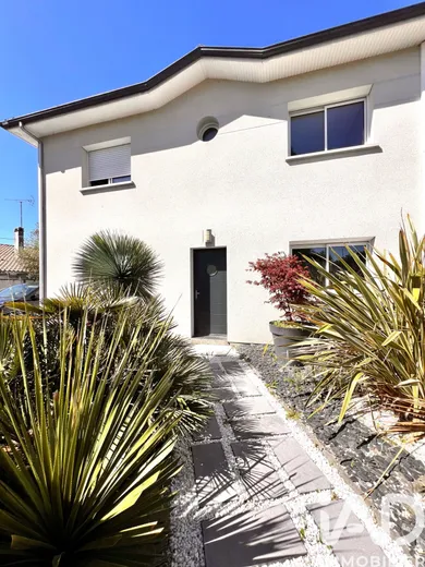 Maison à Parempuyre (33290)