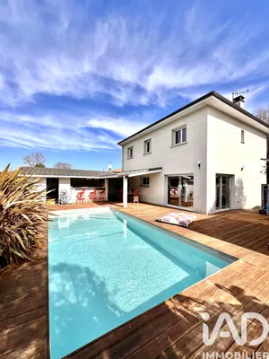 Maison à Parempuyre (33290)