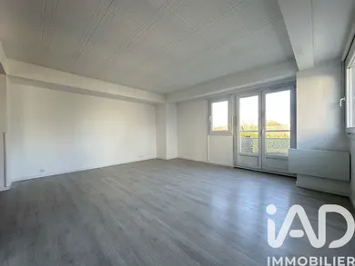 Apartment in Boussy-Saint-Antoine (91800)