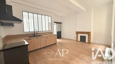 Apartment in Toulon (83000)
