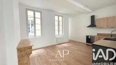 Apartment in Toulon (83000)