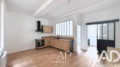 Apartment in Toulon (83000)