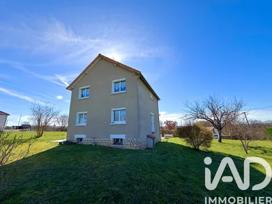 Maison de village à La Trimouille (86290)