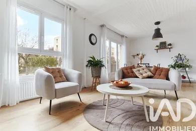 Apartment in Houilles (78800)