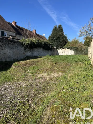 Building plot in Saint-Germain-sous-Doue (77169)