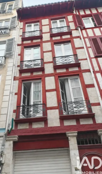 Immeuble à Bayonne (64100)