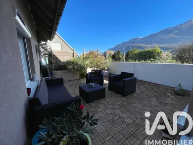 Duplex à Chambéry (73000)